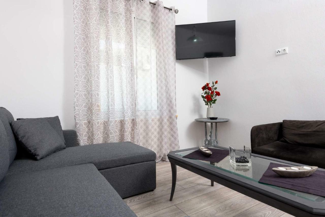 Anastasia'S Apartment Limenas  Ngoại thất bức ảnh