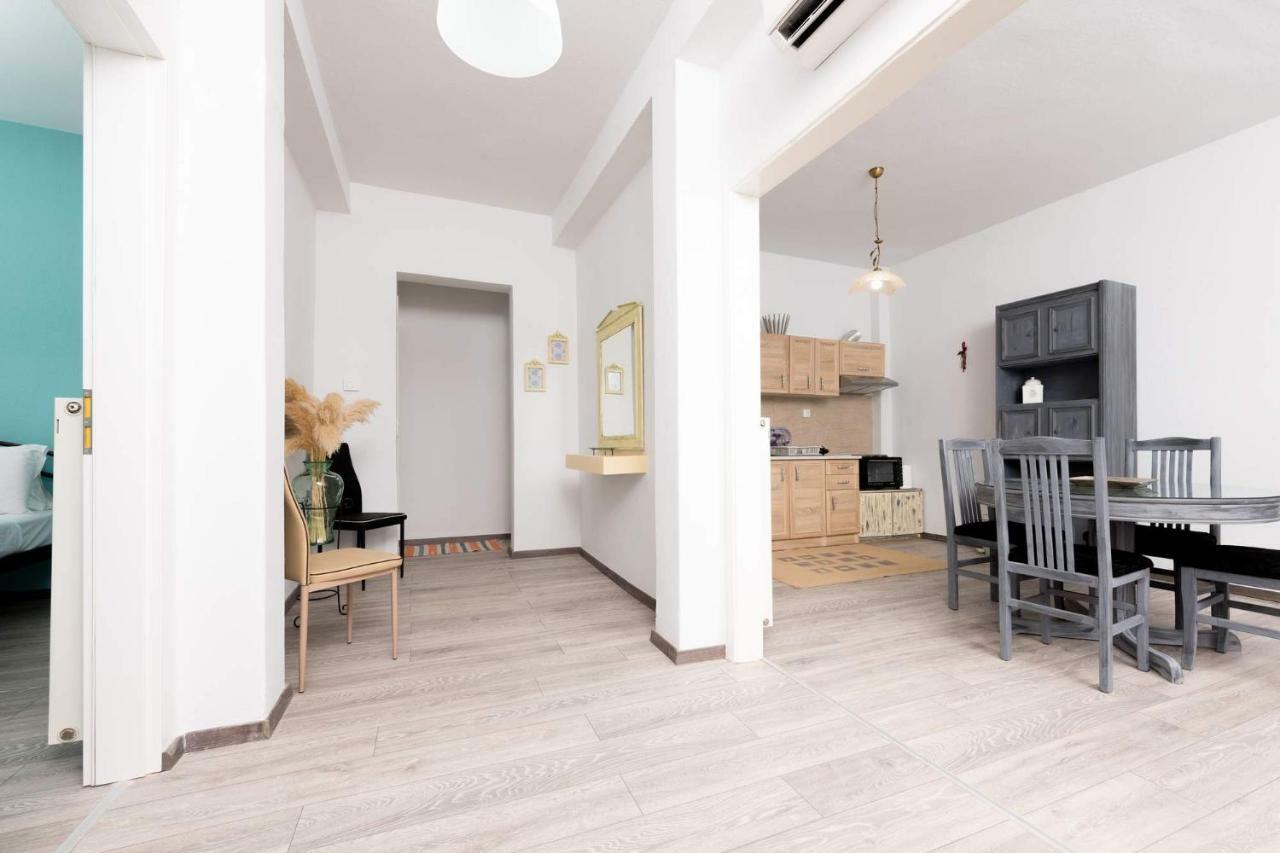 Anastasia'S Apartment Limenas  Ngoại thất bức ảnh